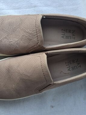 Naturalizer Men's Slip-On Loafers in Taupe